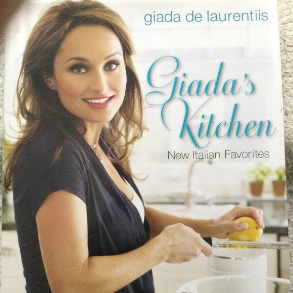 GIADA’S KITCHEN First Edition 2008 - Picture 1 of 9